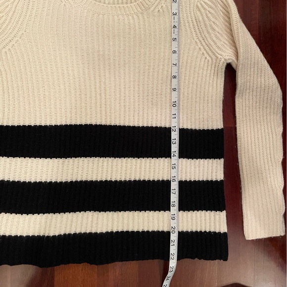 Vince Striped Soft Sweater - Picture 5 of 5